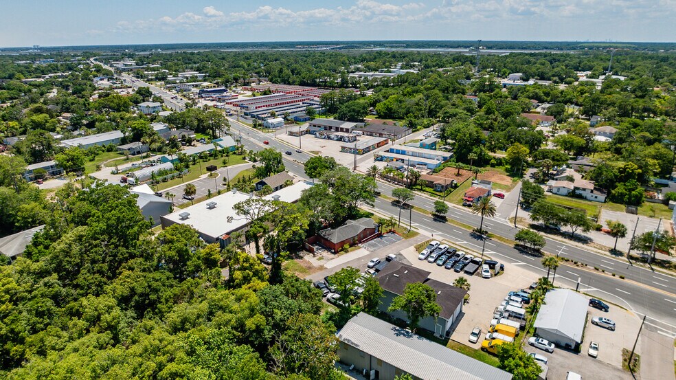 1887 Mayport Rd, Atlantic Beach, FL à vendre - Photo de l’immeuble – Image 3 sur 52