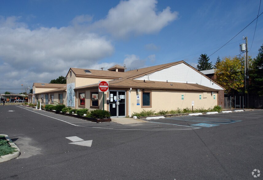 205 S White Horse Pike, Stratford, NJ à louer - Photo de l’immeuble – Image 2 sur 13
