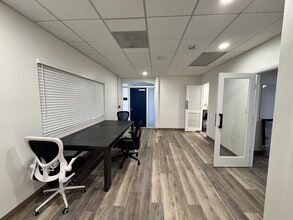 15436 N Florida Ave, Tampa, FL à louer Photo intérieure– Image 2 sur 12