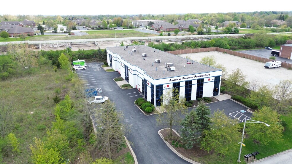 10649 W 163rd Pl, Orland Park, IL à vendre - Photo de l’immeuble – Image 1 sur 2
