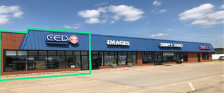 Plus de détails pour 10081 Hickman Rd, Urbandale, IA - Local commercial à louer