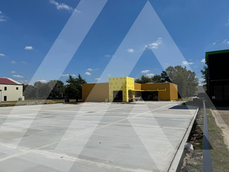 5240 Barker Cypress rd, Houston, TX à louer - Photo de l’immeuble – Image 2 sur 5