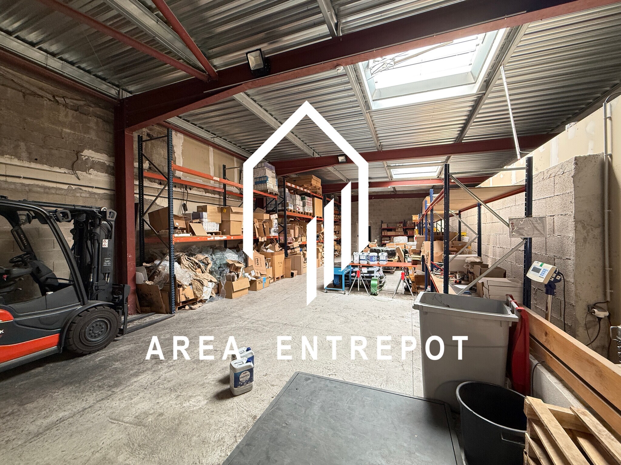 17 Voie de l'Irlande, Vitrolles à vendre Photo de l’immeuble– Image 1 sur 9