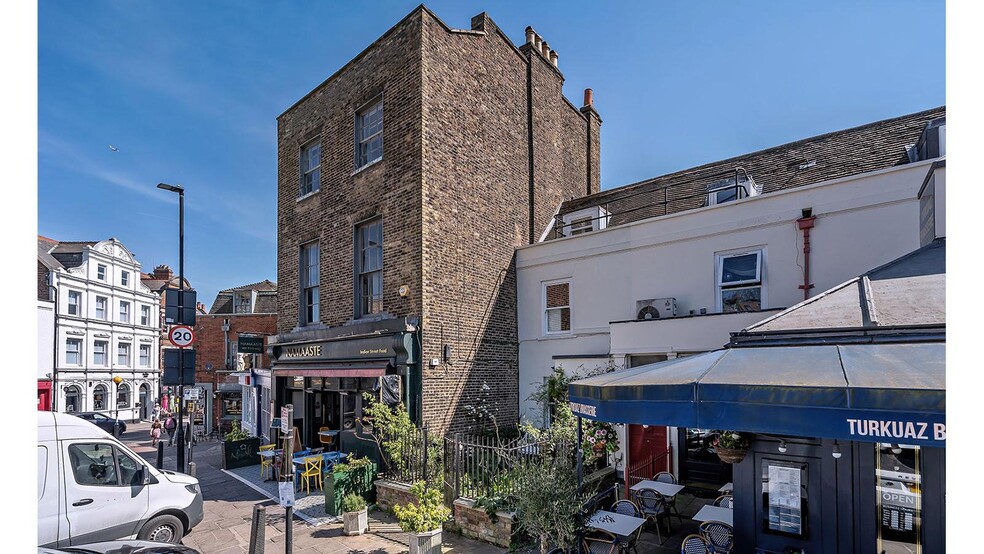 4 South Grove, Londres à vendre - Photo de l’immeuble – Image 2 sur 4