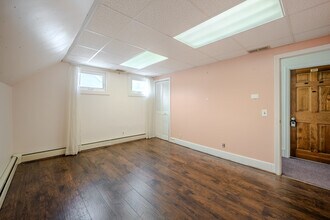 89 N Main St, Andover, MA à louer Photo intérieure– Image 2 sur 2