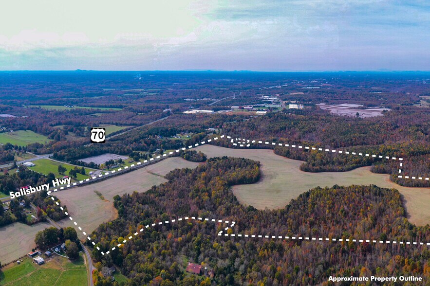 Salisbury Rd @ Elmwood Rd, Statesville, NC à vendre - Photo de l’immeuble – Image 3 sur 4