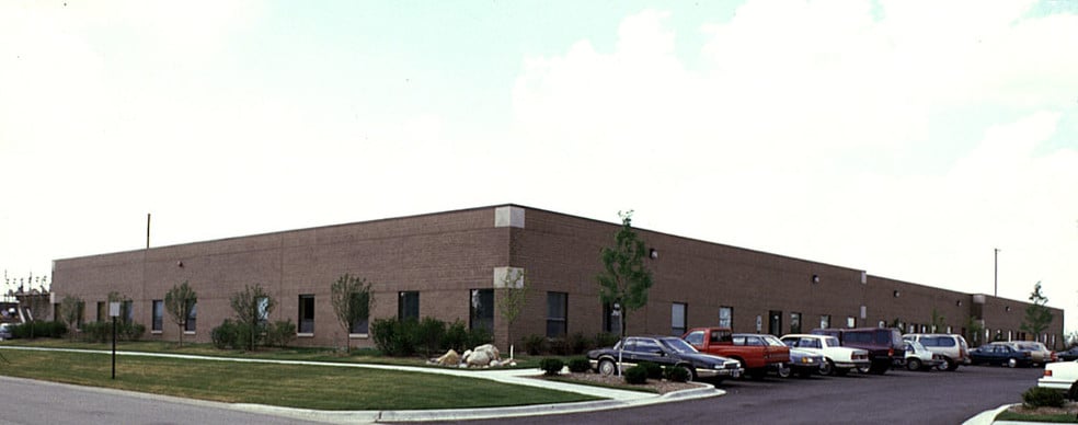 600-628 Albion Ave, Schaumburg, IL à louer - Photo de l’immeuble – Image 1 sur 1
