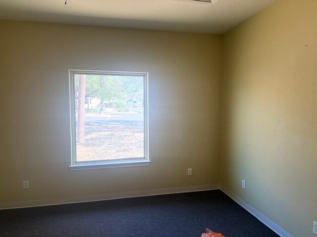 16239 Nacogdoches Rd, San Antonio, TX à louer - Photo intérieure – Image 1 sur 25