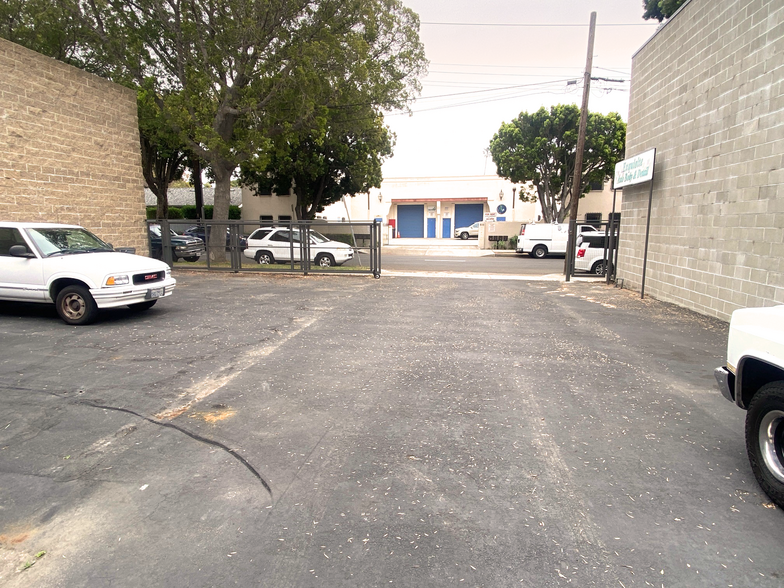 811-813 E Gutierrez St, Santa Barbara, CA à vendre - Photo de l’immeuble – Image 2 sur 15