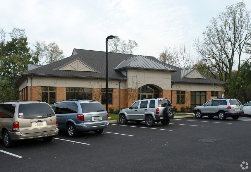 780 W Lincoln Hwy, Exton, PA à louer - Photo de l’immeuble – Image 2 sur 5
