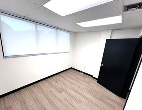 1730 SW 57th Ave, Miami, FL à louer Photo intérieure– Image 2 sur 10