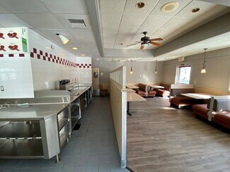Plus de détails pour 1280 E Pershing Rd, Decatur, IL - Local commercial à vendre