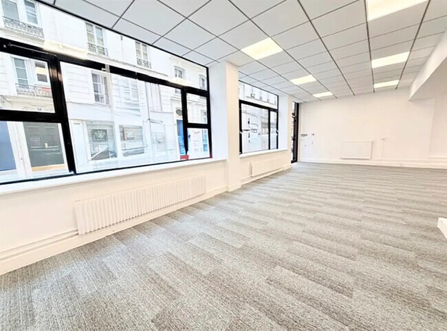 Plus de détails pour Bureau à louer