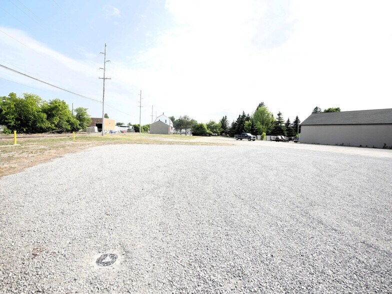 934 W Washington Ave, Alpena, MI à vendre - Photo de la construction – Image 2 sur 4