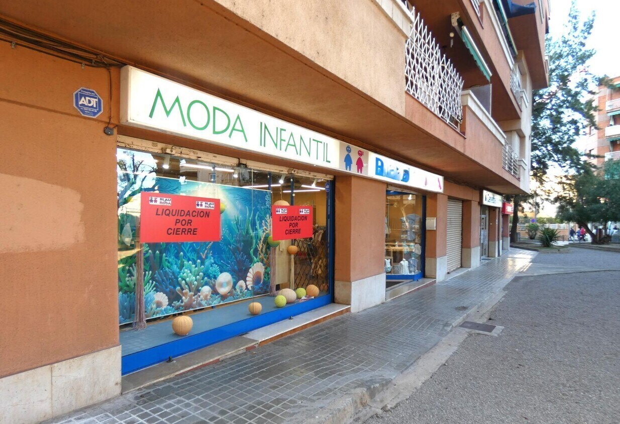 Immeuble residentiel dans Sant Vicenç dels Horts, Barcelona à vendre Photo principale– Image 1 sur 2