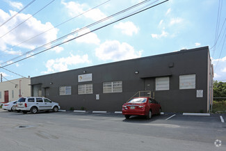 Plus de détails pour 3560 NW 59th St, Miami, FL - Industriel/Logistique à louer