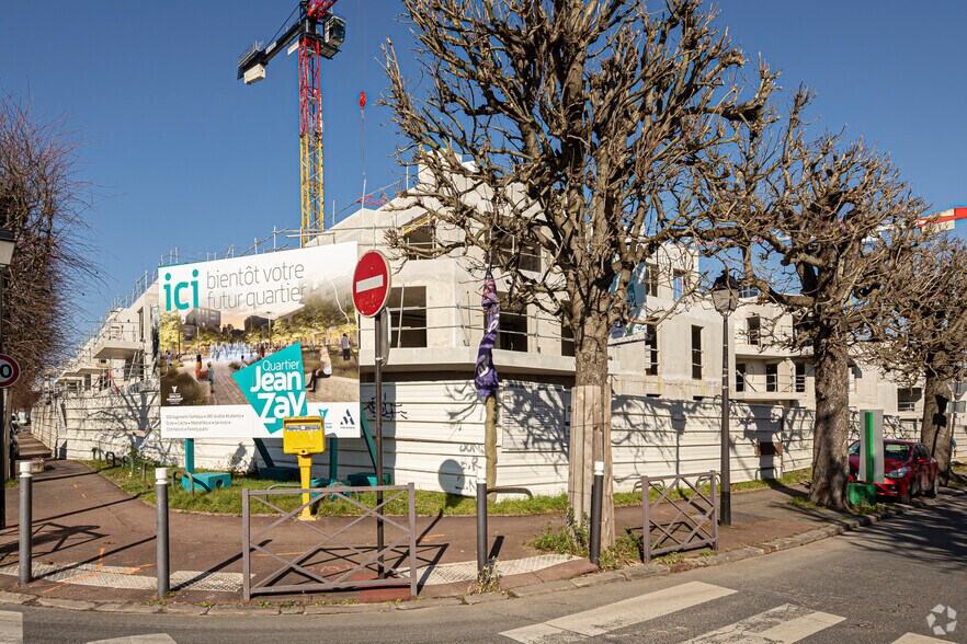 Local commercial dans Antony à louer - Photo de l’immeuble – Image 2 sur 3