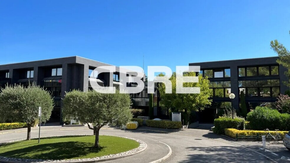 Bureau dans Valbonne à louer - Photo de l’immeuble – Image 1 sur 16