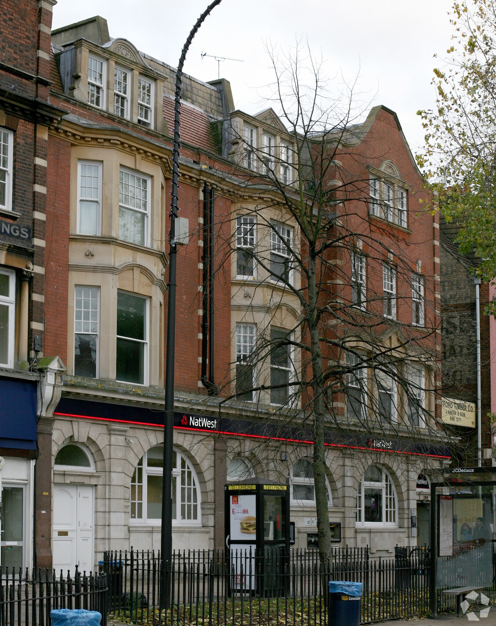 155-159 Rushey Green, Londres à louer Photo principale– Image 1 sur 5