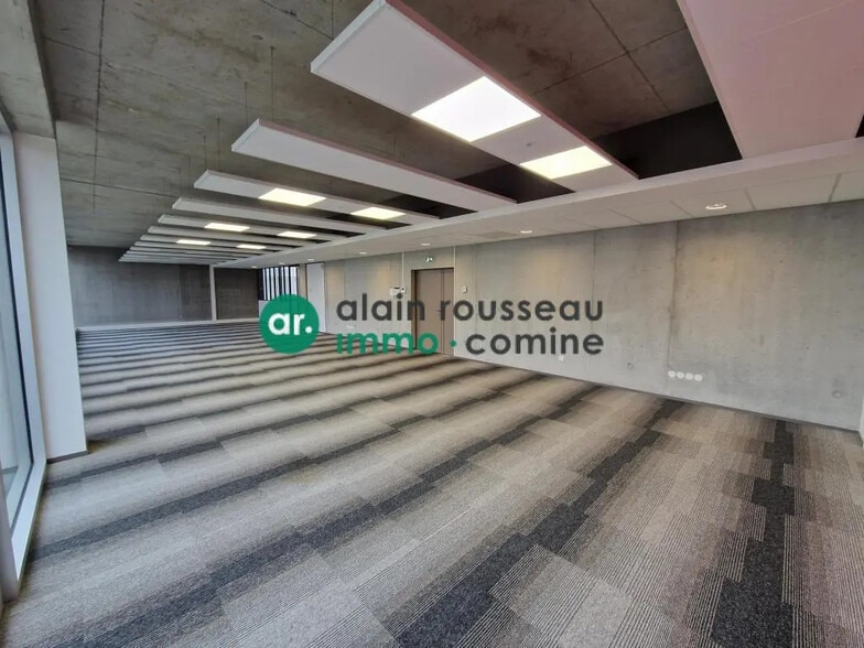 Bureau dans Angers à vendre - Photo de l’immeuble – Image 2 sur 6