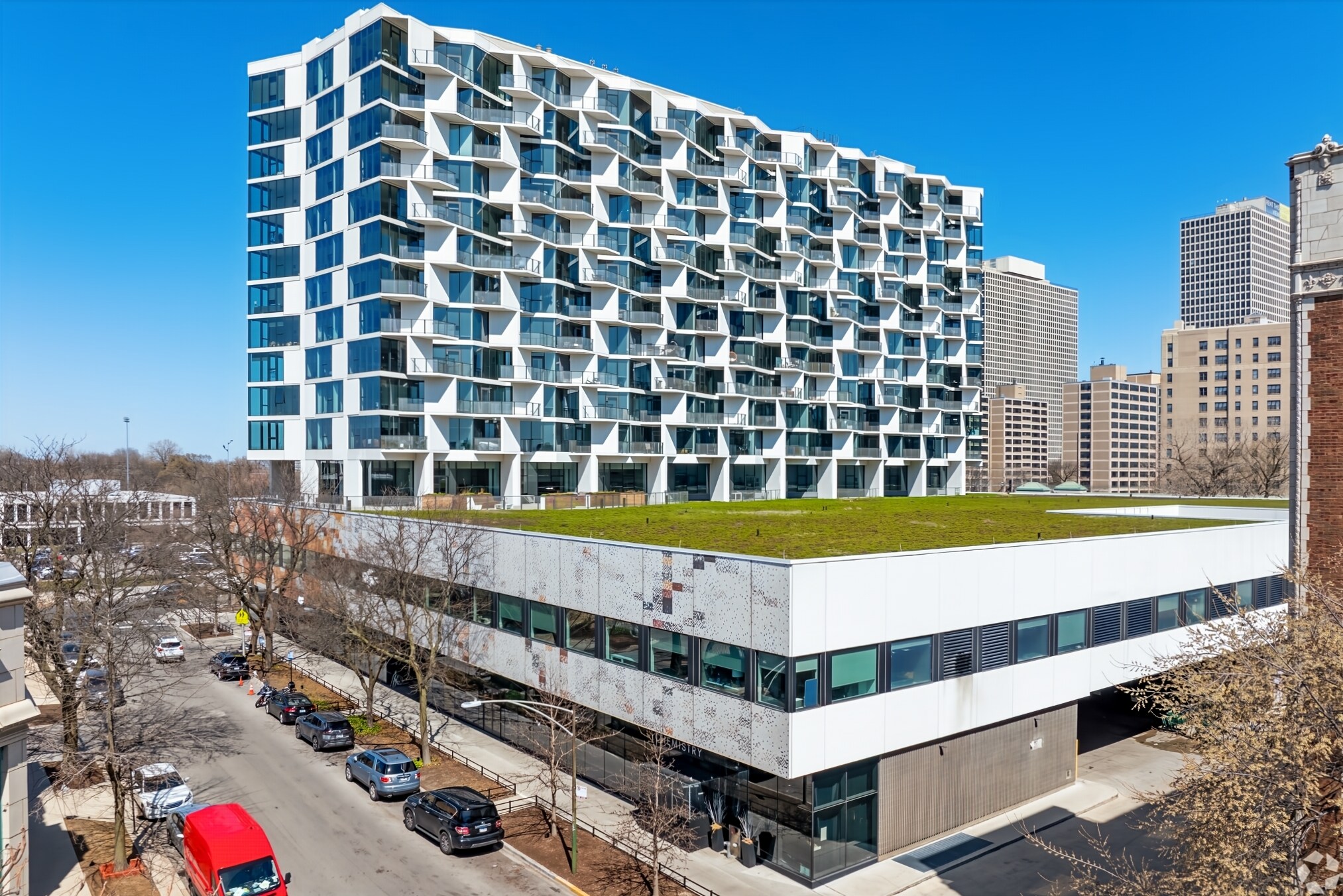 5113 S Harper Ave, Chicago, IL à louer Photo principale– Image 1 sur 29