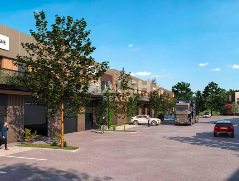 Local d'activités dans Rillieux-la-Pape à vendre - Photo de l’immeuble – Image 2 sur 9