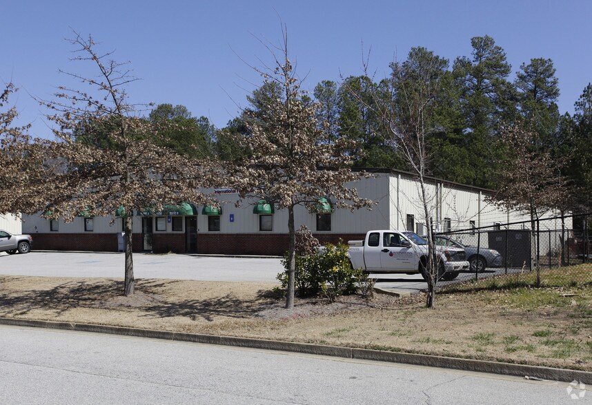 6935 Oak Ridge Commerce Way, Austell, GA à louer - Photo de l’immeuble – Image 3 sur 3