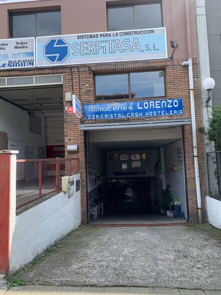 Avenida Finisterre, 307, A Coruña, La Coruna à vendre - Photo de l’immeuble – Image 1 sur 8