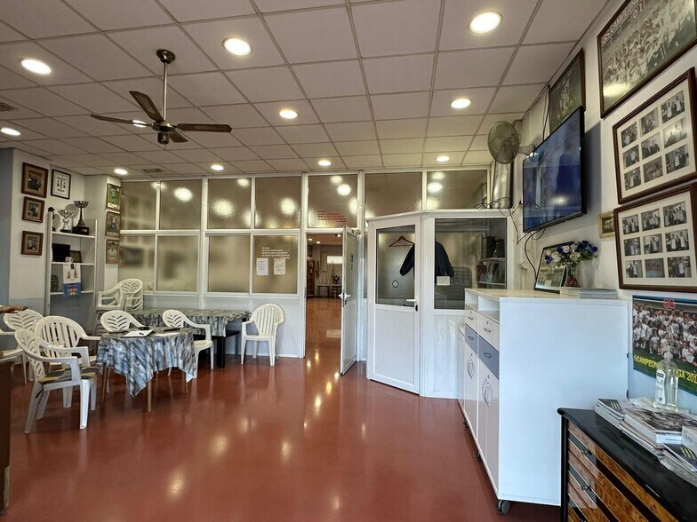 Local commercial dans Aspe, Alicante à vendre - Photo intérieure – Image 2 sur 5