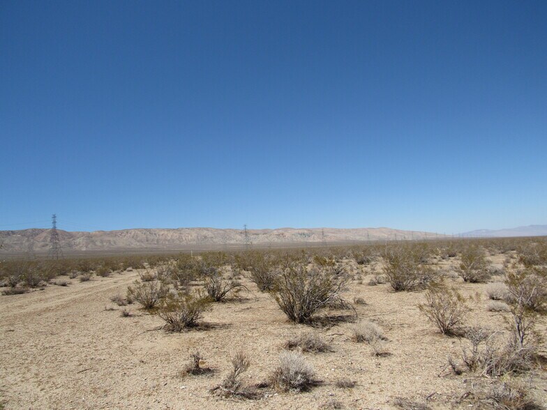 225-284-31-00-9, Mojave, CA à vendre - Photo principale – Image 1 sur 11