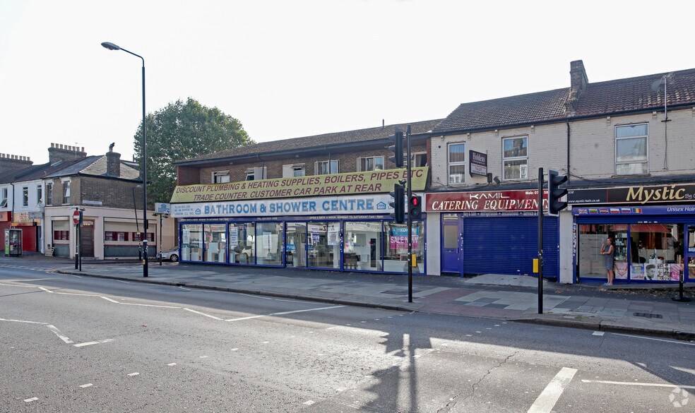 660-666 Romford Rd, Londres à vendre - Photo de l’immeuble – Image 2 sur 3