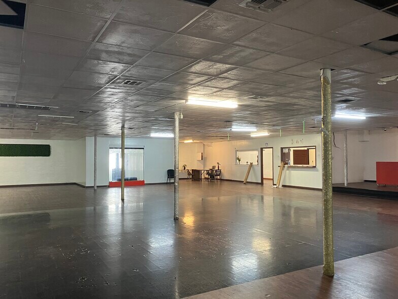 4500 West Ave, San Antonio, TX à louer - Photo intérieure – Image 2 sur 15