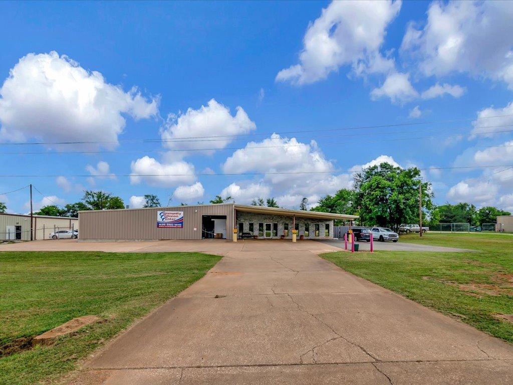 2220 N Stallings Dr, Nacogdoches, TX à vendre Photo principale– Image 1 sur 1