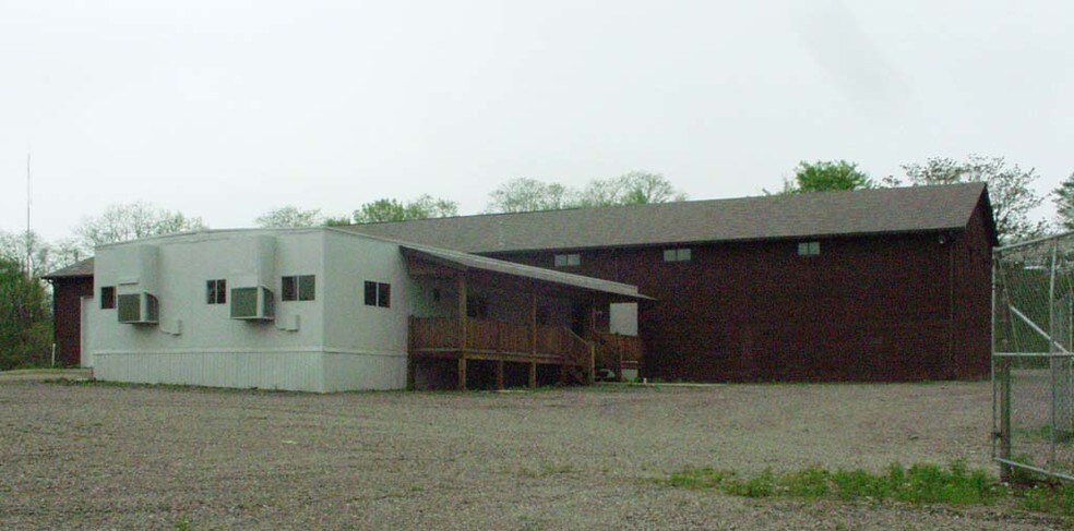 929 Lebanon Rd, West Mifflin, PA à vendre - Photo de l’immeuble – Image 2 sur 5