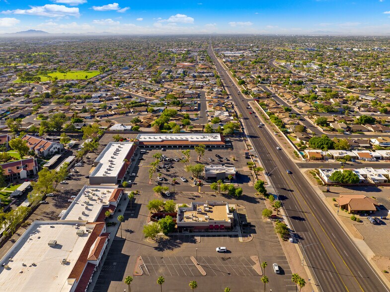 2111 S Alma School Rd, Mesa, AZ à vendre - Aérien – Image 3 sur 22