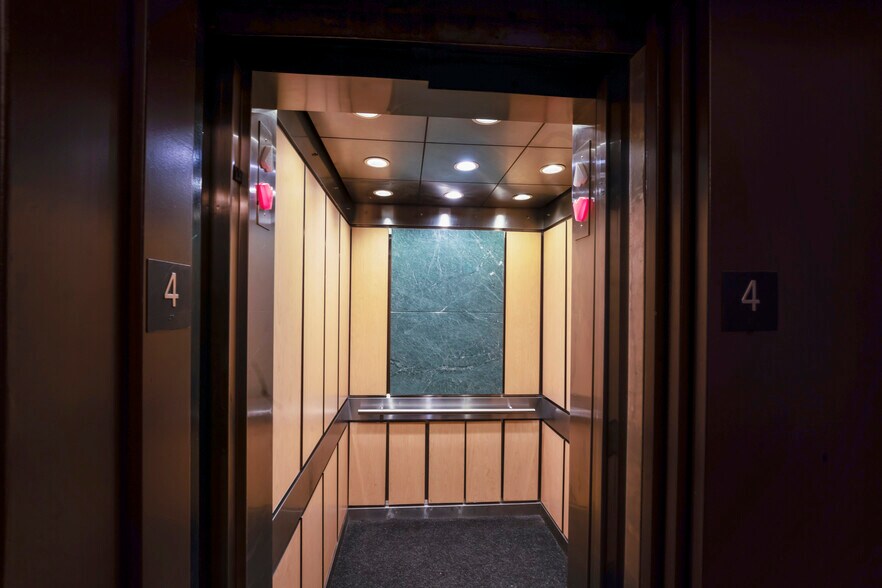 216 Crown St, New Haven, CT à louer - Photo intérieure – Image 3 sur 3