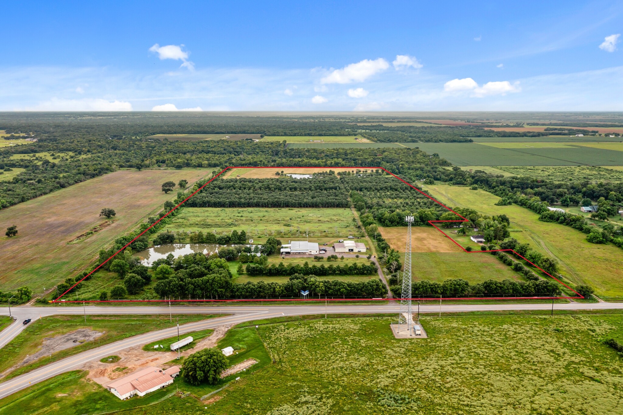 23111 FM 1462 Rd, Damon, TX à vendre Aérien– Image 1 sur 73