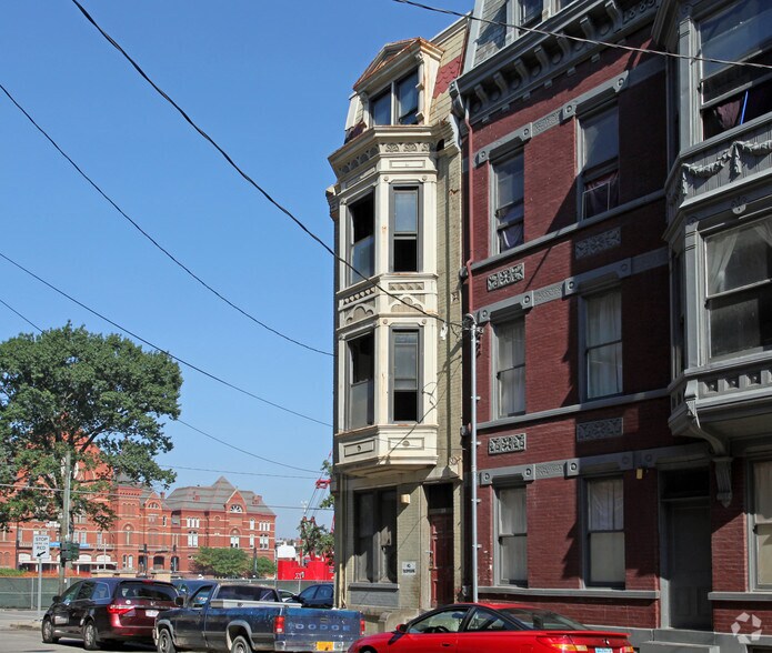 28 W 13th St, Cincinnati, OH à vendre - Photo de l’immeuble – Image 2 sur 2