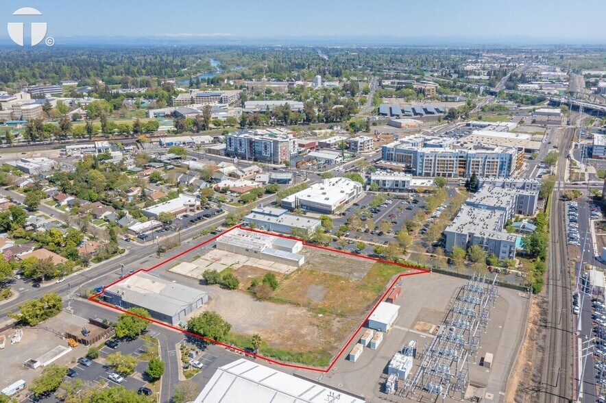 6200-6300 Folsom Blvd, Sacramento, CA à louer - Photo de l’immeuble – Image 3 sur 4