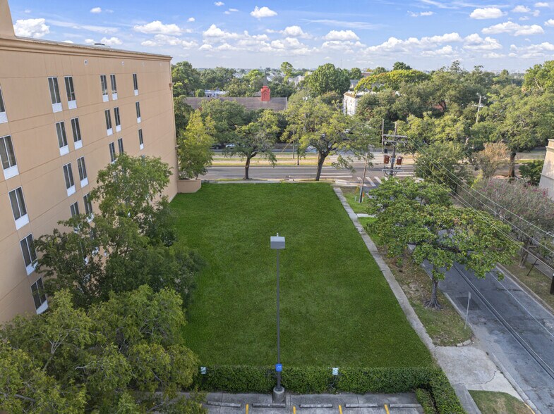 3600 Saint Charles Ave, New Orleans, LA à vendre - Photo de l’immeuble – Image 2 sur 5