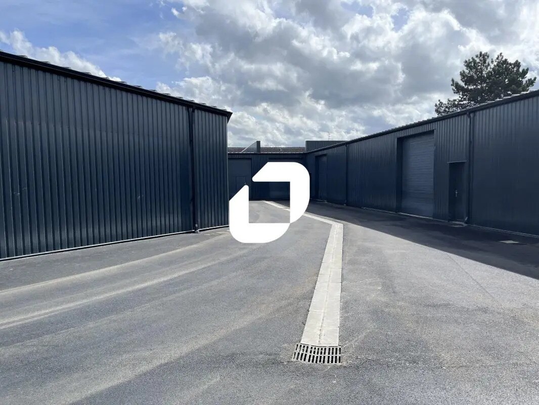 Local d’activités dans Wingles à louer Photo de l’immeuble– Image 1 sur 5