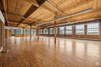 1 Bridge St, Irvington, NY à louer Autre– Image 2 sur 8