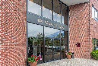 Plus de détails pour 100 Crescent Rd, Needham, MA - Bureau à louer