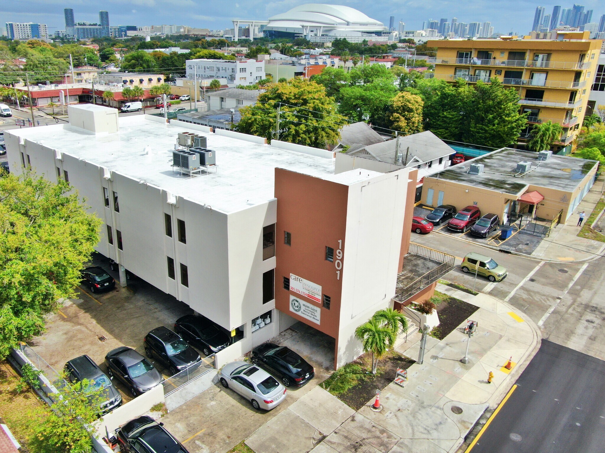 1901 SW 1st St, Miami, FL à louer Photo de l’immeuble– Image 1 sur 7