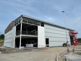 Plus de détails pour Westfield Rd, Leighton Buzzard - Industriel/Logistique à vendre
