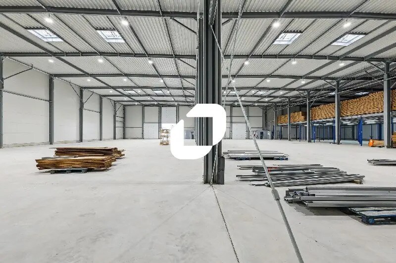 Local d’activités dans Saint-Pathus à louer - Photo de l’immeuble – Image 3 sur 11