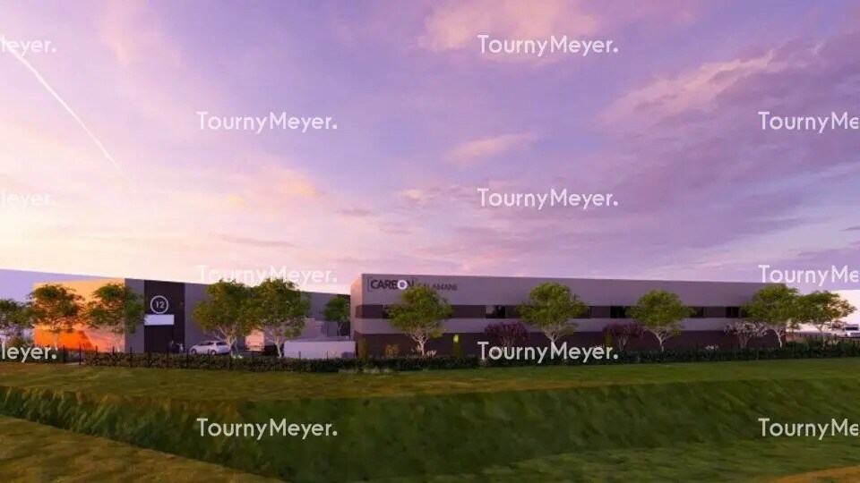 Local d'activités dans CLERMONT-L'HERAULT à vendre - Photo de l’immeuble – Image 1 sur 7