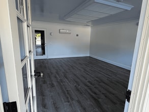 4174-4180 Redwood Hwy, San Rafael, CA à louer Photo intérieure– Image 2 sur 10