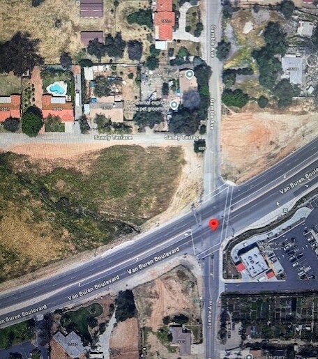 16300 Van Buren Blvd, Riverside, CA à louer - Photo de l’immeuble – Image 2 sur 16