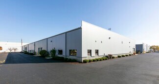 Plus de détails pour 900 Paramount Pky, Batavia, IL - Industriel/Logistique à louer